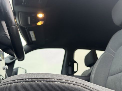 Used 2021 RAM 1500 Big Horn image 12