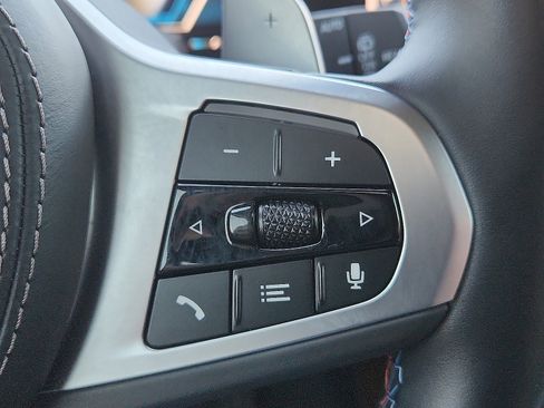 Used 2024 BMW X5 M60i image 18