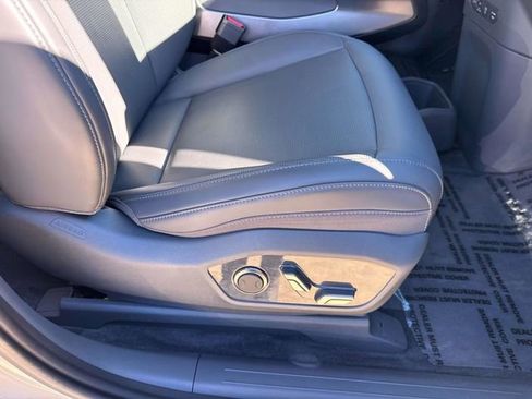 Used 2024 Kia EV9 Light Long Range image 18