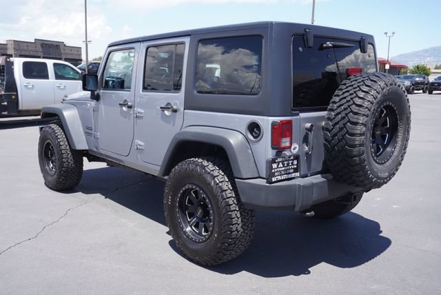Used 2015 Jeep Wrangler Unlimited Sport w/ Quick Order Package 24S AWD/4WD image 9