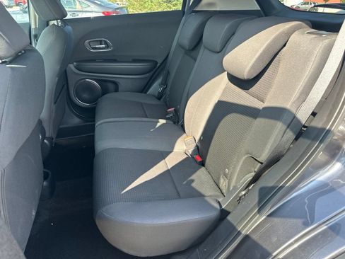 Used 2022 Honda HR-V EX image 15
