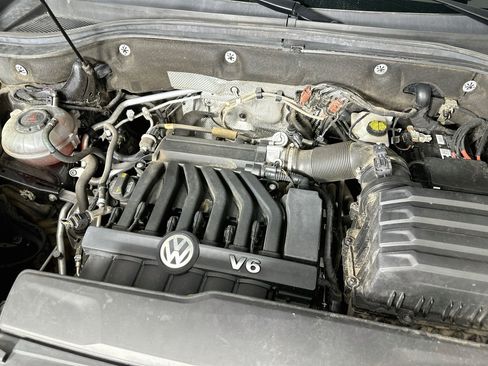Used 2019 Volkswagen Atlas SEL FWD image 36