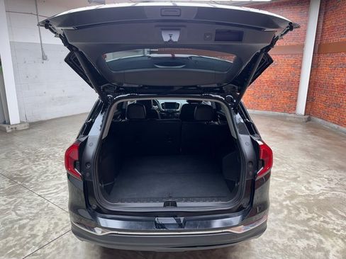 Used 2024 GMC Terrain SLT image 26