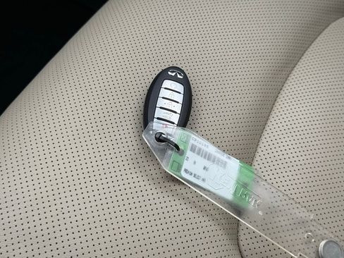 Used 2023 INFINITI QX80 Premium Select w/ Cargo Package image 43