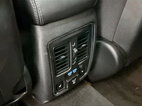 Used 2021 Jeep Grand Cherokee Overland image 28