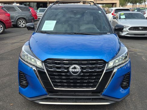 Used 2023 Nissan Kicks SR w/ SR Premium Package image 2