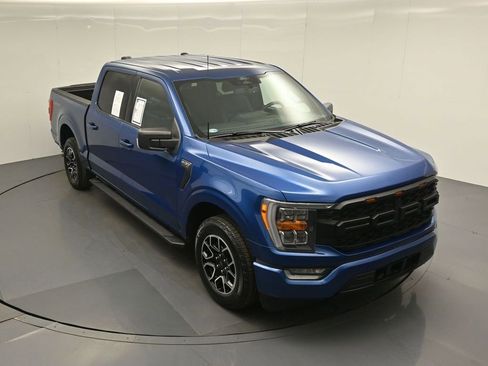 Certified 2022 Ford F150 XLT w/ Equipment Group 302A High image 35