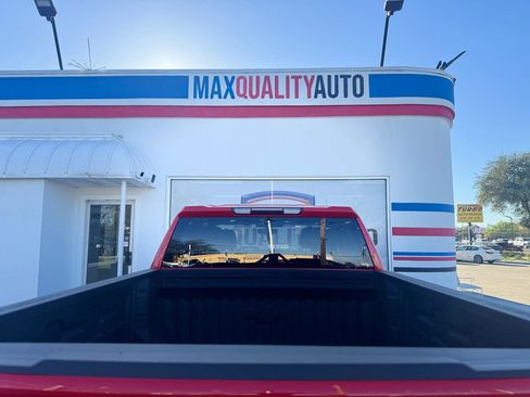 Used 2019 Chevrolet Silverado 1500 Custom image 24