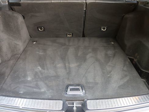 Used 2010 Mercedes-Benz GLK 350 4MATIC image 24