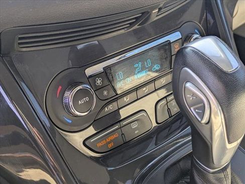 Used 2015 Ford Escape Titanium w/ Equipment Group 301A image 10