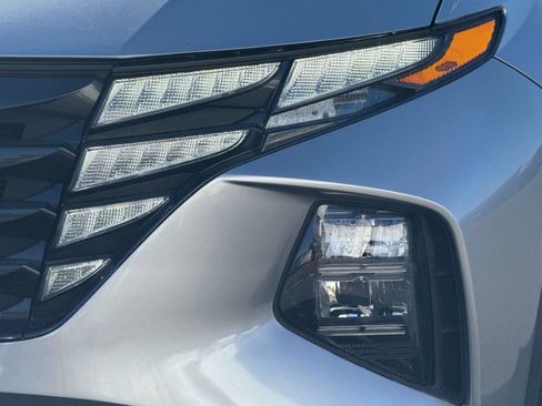 Used 2023 Hyundai Tucson SEL FWD image 9