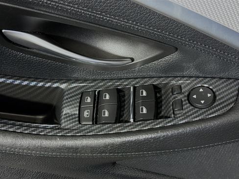 Used 2014 BMW 535i Sedan image 24