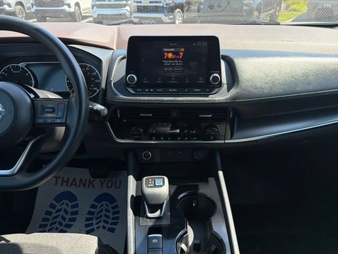 Used 2021 Nissan Rogue SV AWD/4WD image 17