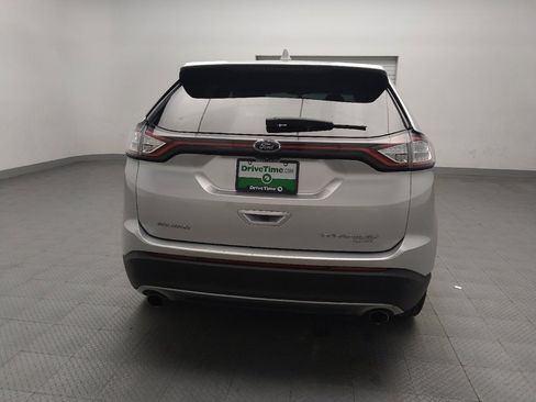 Used 2018 Ford Edge Titanium w/ Equipment Group 301A image 7