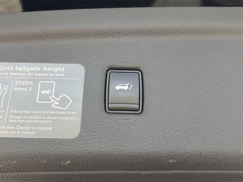 Used 2020 INFINITI QX50 Luxe image 16