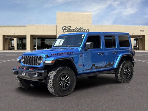 Used 2025 Jeep Wrangler Unlimited Rubicon AWD/4WD image 33
