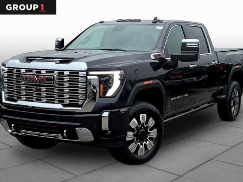 Used 2024 GMC Sierra 2500 Denali w/ Denali Reserve Package AWD/4WD image 1