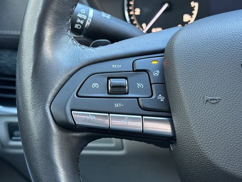 Certified 2022 Cadillac XT4 Premium Luxury w/ Enhanced Visibility Package image 26