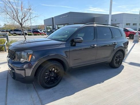Used 2025 Kia Telluride SX Prestige X-Pro AWD/4WD image 2