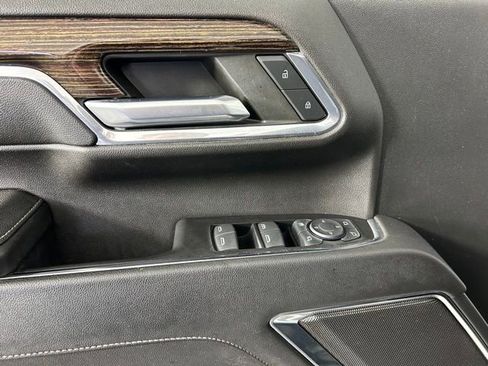 Used 2024 GMC Sierra 3500 SLE w/ SLE Convenience Package image 23