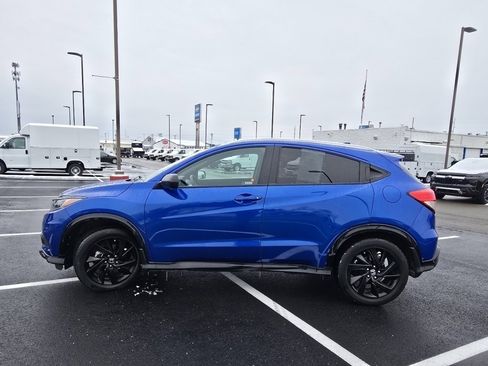 Used 2022 Honda HR-V Sport image 8
