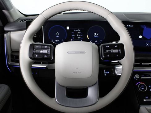 Used 2024 Hyundai Santa Fe Calligraphy image 9