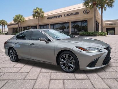 Used 2019 Lexus ES 350 F Sport w/ Accessory Package 2