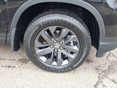 Used 2024 Honda Ridgeline Sport image 11