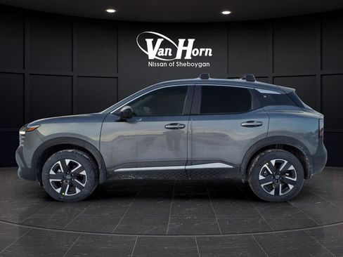 New 2026 Nissan Kicks SV w/ Cold Weather Package AWD/4WD image 4
