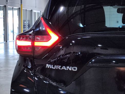 Used 2019 Nissan Murano Platinum w/ Cargo Package FWD image 20
