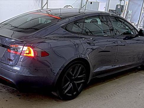 Used 2021 Tesla Model S Plaid AWD/4WD image 3