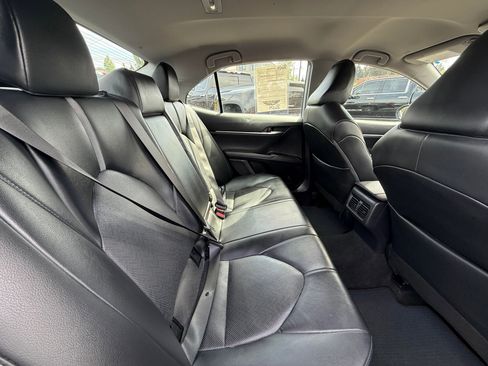 Used 2024 Toyota Camry XLE w/ Cold Weather Package FWD image 8