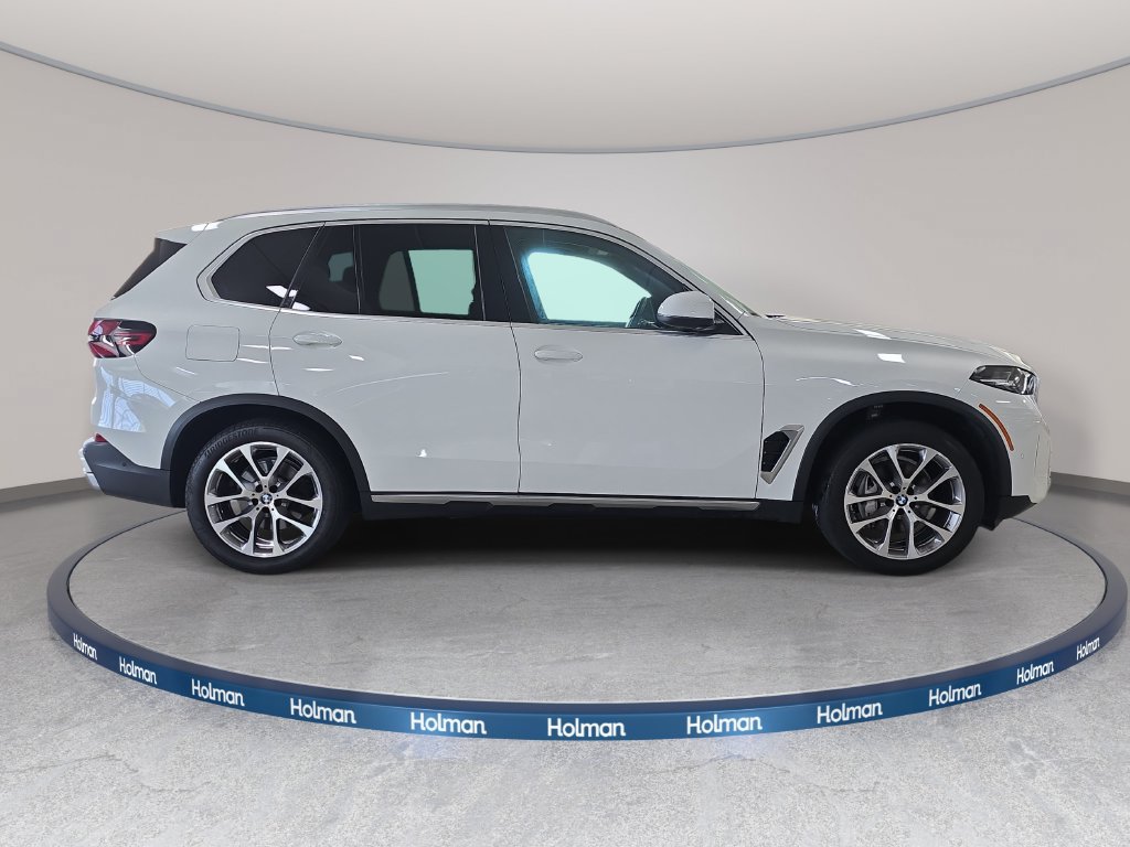 Certified 2024 BMW X5 xDrive40i AWD/4WD image 6