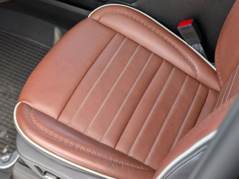 Used 2025 GMC Sierra 1500 Denali Ultimate image 40