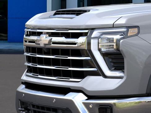 New 2026 Chevrolet Silverado 3500 LTZ w/ LTZ Convenience Package AWD/4WD image 13