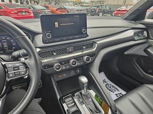 Used 2023 Acura Integra A-Spec image 24