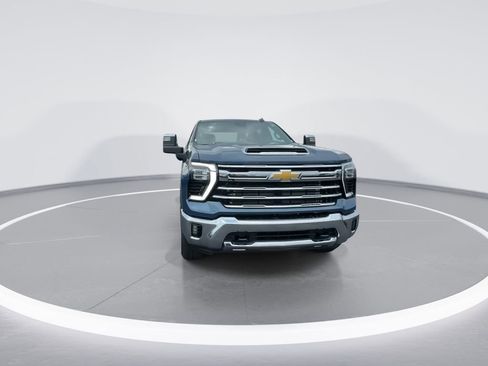 New 2026 Chevrolet Silverado 2500 LTZ image 3