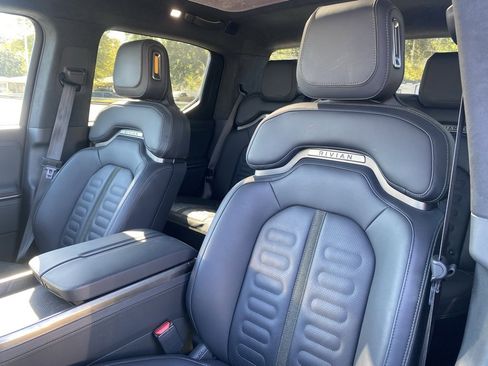 Used 2023 Rivian R1T Adventure image 12