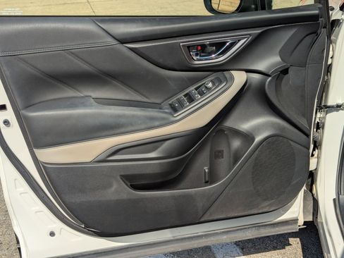 Used 2024 Subaru Forester Limited image 11