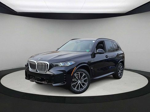 New 2026 BMW X5 xDrive40i w/ M Sport Package image 1