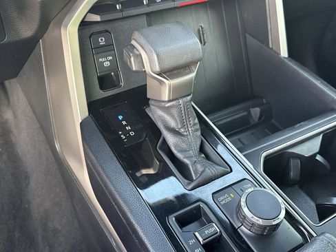 Used 2022 Toyota Tundra SR5 image 24