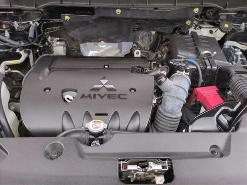 Used 2024 Mitsubishi Outlander Sport SE image 23