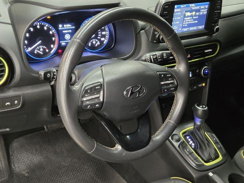Used 2019 Hyundai Kona Limited FWD image 15