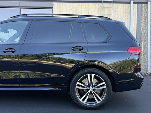 Used 2022 BMW X7 M50i AWD/4WD image 14