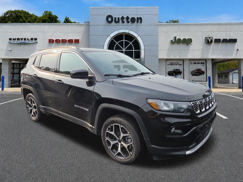 New 2026 Jeep Compass Limited w/ Sun, Sound & Navigation Group AWD/4WD image 1