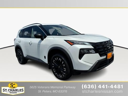 Used 2026 Nissan Rogue Dark Armor AWD/4WD image 1