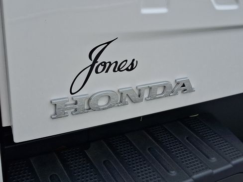 Certified 2025 Honda Ridgeline RTL image 34