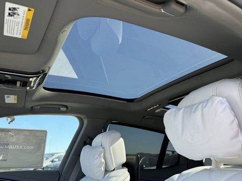 New 2025 Mercedes-Benz Maybach EQS 680 4MATIC image 19