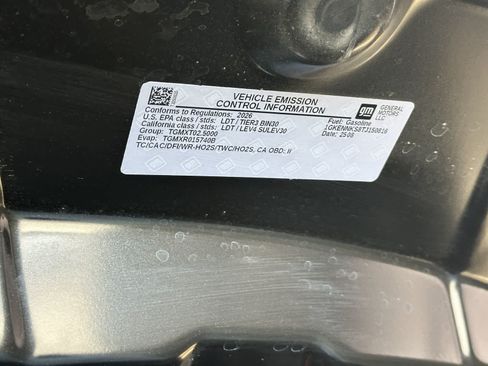 Used 2026 GMC Acadia Elevation w/ Elevation Premium Package AWD/4WD image 28