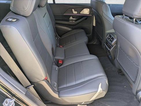 Certified 2026 Mercedes-Benz GLS 450 4MATIC image 23